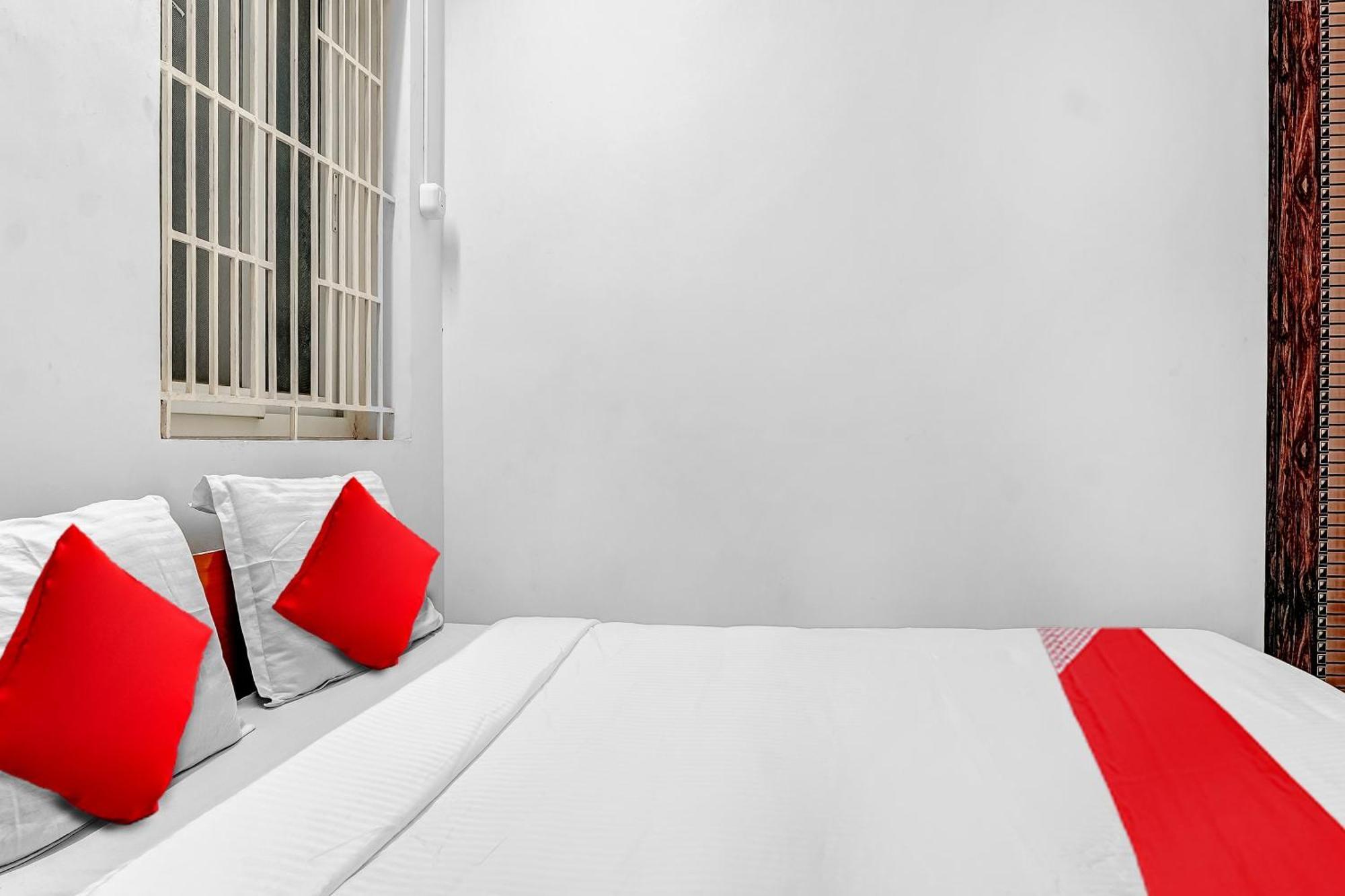 Hotel O Crown Tower Kojambuttúr Kültér fotó